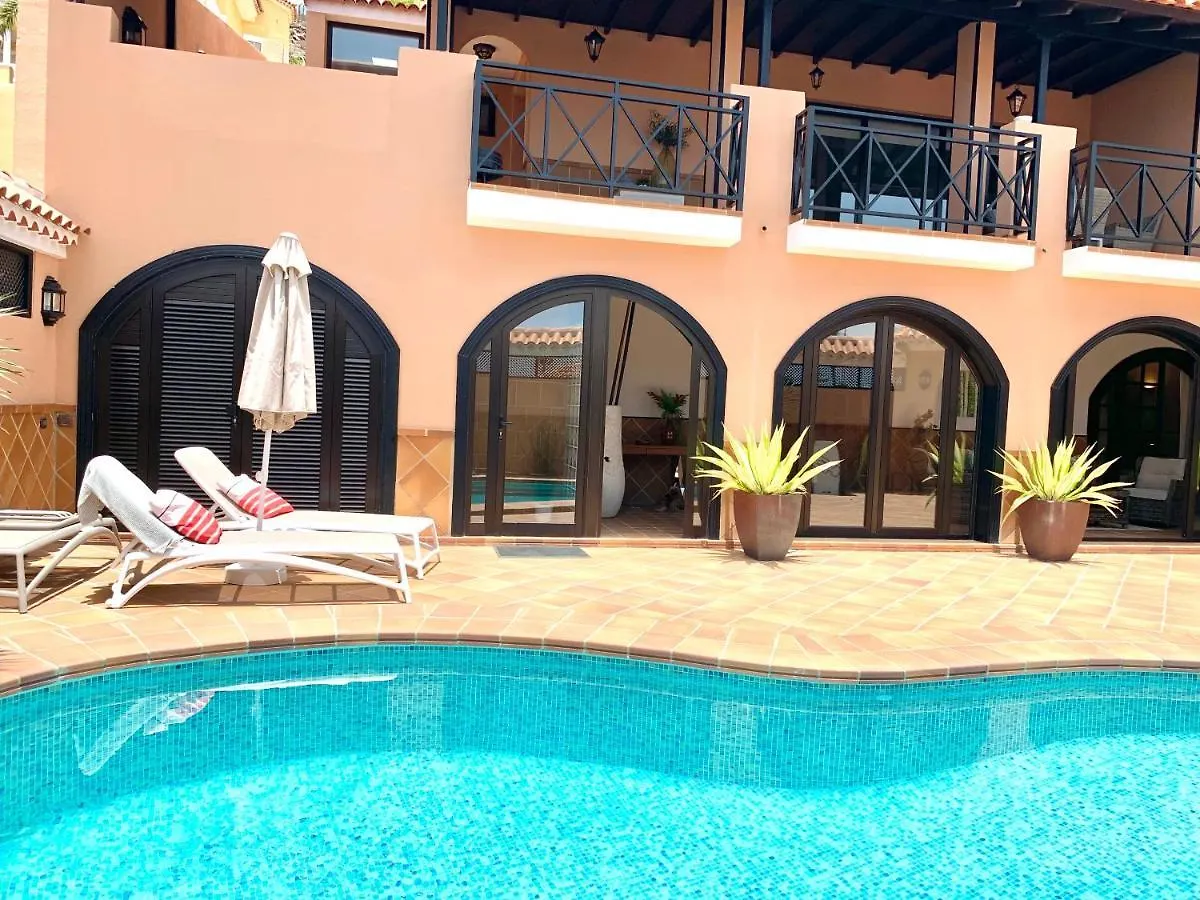 Villa Your Holidays Home - Sta Monica - Costa Adeje İspanya